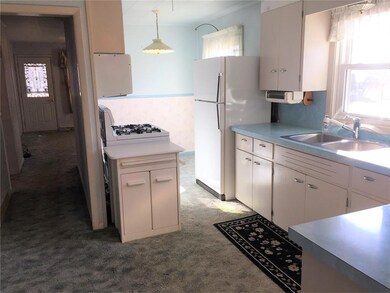 2642 Fruitland Blvd SW, Cedar Rapids, IA 52404 - photo 7