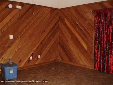 895 Bennett Cir, Byhalia, MS 38611 - photo 4