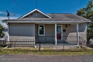 1122 Farber Ct, Scranton, PA 18510 - photo 2