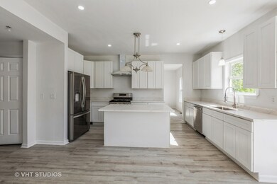 2895 Lahinch Ct unit 6, Aurora, IL 60503 - photo 2