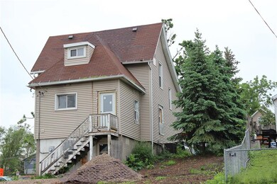 1611 14th Ave SE, Cedar Rapids, IA 52401 - photo 4