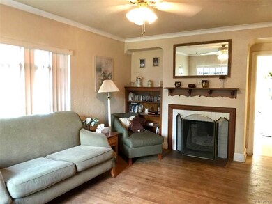 1222 Vanderbilt Ave, Niagara Falls, NY 14305 - photo 2