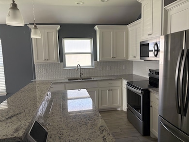 1020 Tesoro Stone, Del Rio, TX 78840 - photo 2