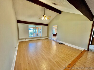 540 Ridgewood Dr, Pryor, OK 74361 - photo 7