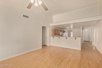 6527 E Fox St, Mesa, AZ 85205 - photo 4