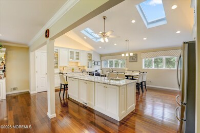 09-Kitchen