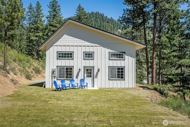 10642 Merry Canyon Rd, Leavenworth, WA 98826 - photo 3