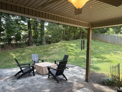 2196 Killington Dr, Clarksville, TN 37040 - photo 4