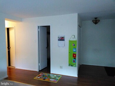 Park Sutton Condominiums, Silver Spring, MD 20910 - photo 3