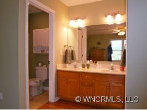 Master suite bath