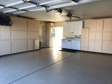 3 Car Garage