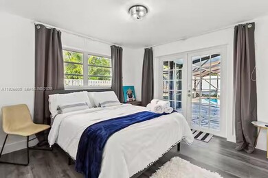 909 NE 7th St, Pompano Beach, FL 33060 - photo 4