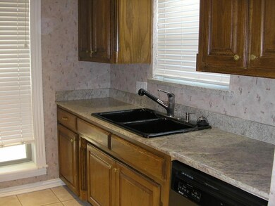 224 Wayside Ct, Bedford, TX 76021 - photo 5