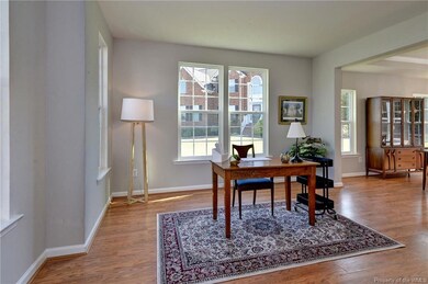 Office/Flex Room Space-