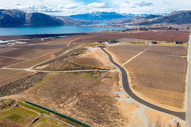 0 the Park Place unit 6 NWM2202743, Brewster, WA 98812 - photo 2