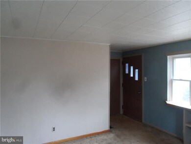 206 Salford Station Rd, Perkiomenville, PA 18074 - photo 2