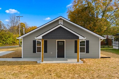 002-702RutledgeAvenue-Morristown-TN-3781