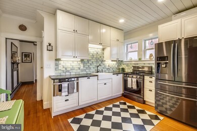 112 Mcmurray St, Frederick, MD 21701 - photo 4