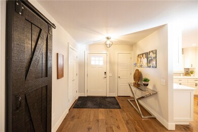 605 NW J St, Bentonville, AR 72712 - photo 3