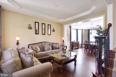 5935 Hunter Crest Rd, Woodbridge, VA 22193 - photo 5