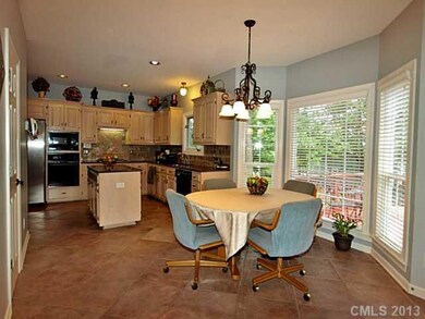 8629 New Oak Ln, Huntersville, NC 28078 - photo 6