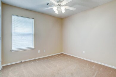 5114 Blanco Dr, Pearland, TX 77584 - photo 4