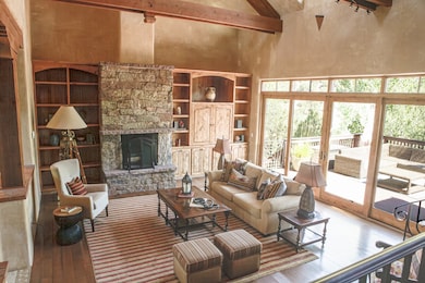 2201 Hyde Park Rd, Santa Fe, NM 87501 - photo 7