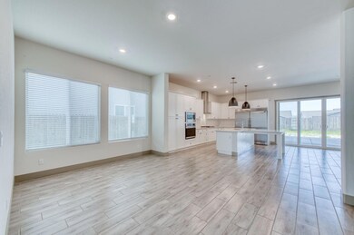 860 Spring St W, Madera, CA 93636 - photo 6