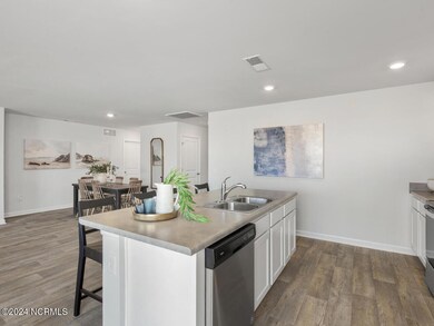 Kerry - Exp - Kitchen 3