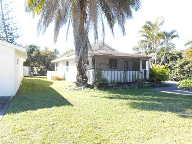 1290 Highlands Dr, Naples, FL 34103 - photo 2