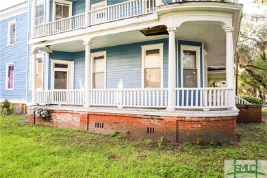 219 W 36th St, Savannah, GA 31401 - photo 4