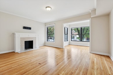 5118 S Ingleside Ave unit A, Chicago, IL 60615 - photo 2