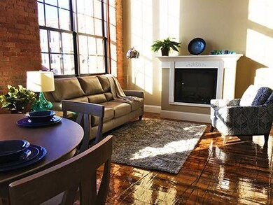 91 Main St unit 317-B, Warren, RI 02885 - photo 3