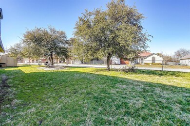 1240 Mineola St, Weatherford, TX 76086 - photo 7