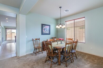 2) FORMAL DINING