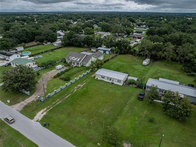 4111 Laurel Crest Ct, Mulberry, FL 33860 - photo 6