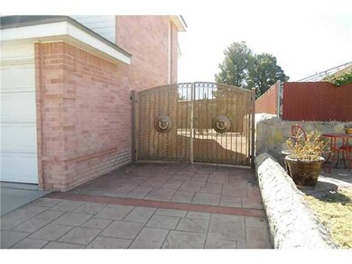 14008 Tuckey Ln, Horizon City, TX 79928 - photo 4