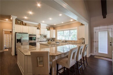 13618 White Oak Rd, Fayetteville, AR 72704 - photo 2