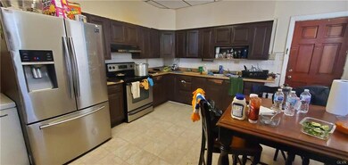 726 N 8th St, Allentown, PA 18102 - photo 4