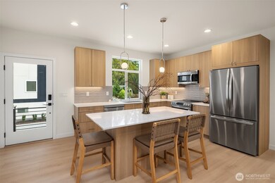 10817 11th Ave NE unit B, Seattle, WA 98125 - photo 4