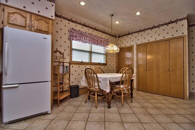 629 Minooka Ave, Moosic, PA 18507 - photo 6