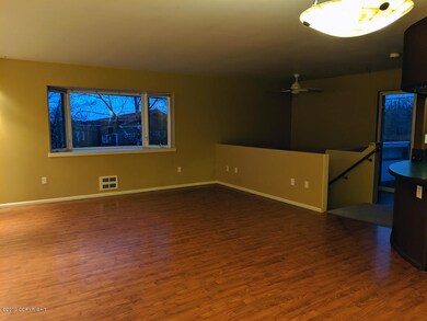 2028 1-2 HPR living room and stairway