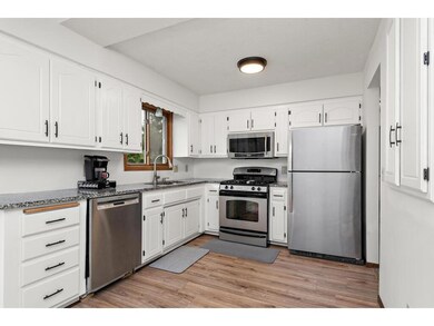 11765 Marigold St NW, Coon Rapids, MN 55433 - photo 3