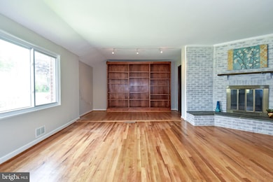 4406 Bayne St, Rockville, MD 20853 - photo 4