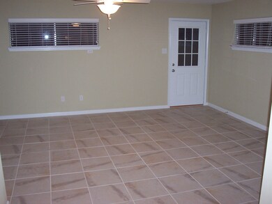 5006 Viking Dr, Houston, TX 77092 - photo 5