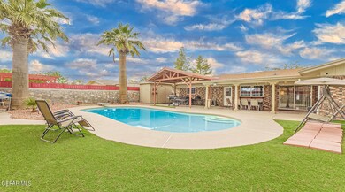 10828 La Subida Dr, El Paso, TX 79935 - photo 5