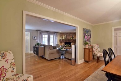 1810 Robinhood Rd, Albany, GA 31707 - photo 7