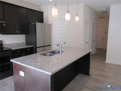 7736 Leeds Castle Ln, New Kent, VA 23124 - photo 5