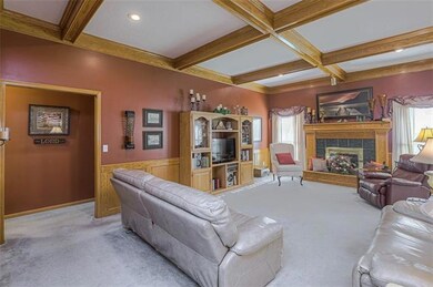 611 Condor St, Raymore, MO 64083 - photo 7