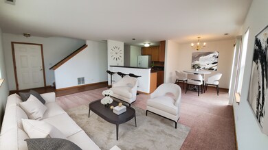 381 Wedgewood Cir, Lake In the Hills, IL 60156 - photo 2